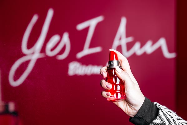 cacharel-YES-I-AM-BLOOM-UP-beauty-modnialmanah-miris-parfem