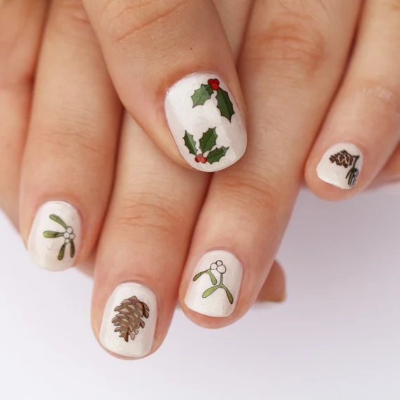 beauty-advent-manikura-modnialmanah-nails-nokti