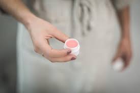 beauty-balzam-za-usne-modnialmanah