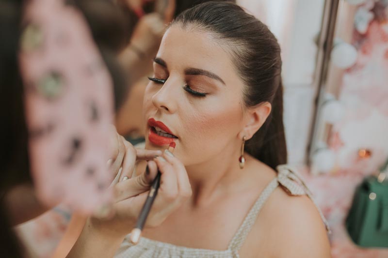 CHIX-threading-bar-beauty-modnialmanah