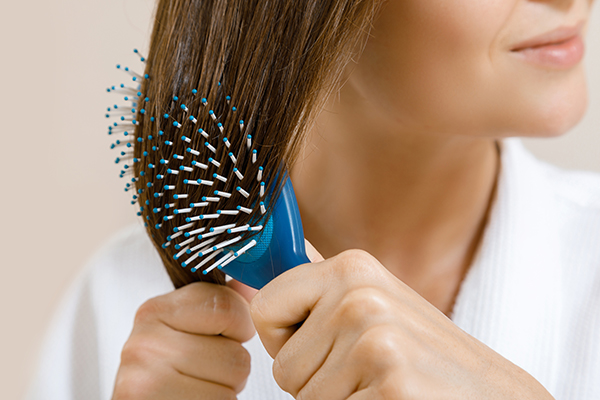 beauty-hair-kosa-češljanje-modnialmanah-češljate