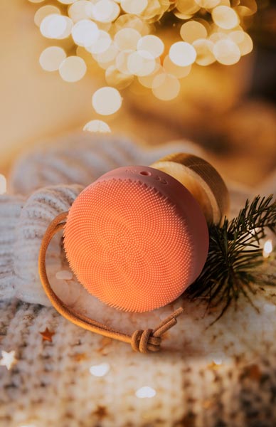 beauty-foreo-termo-terapija-modnialmanah-lice-koža-skin-skincare