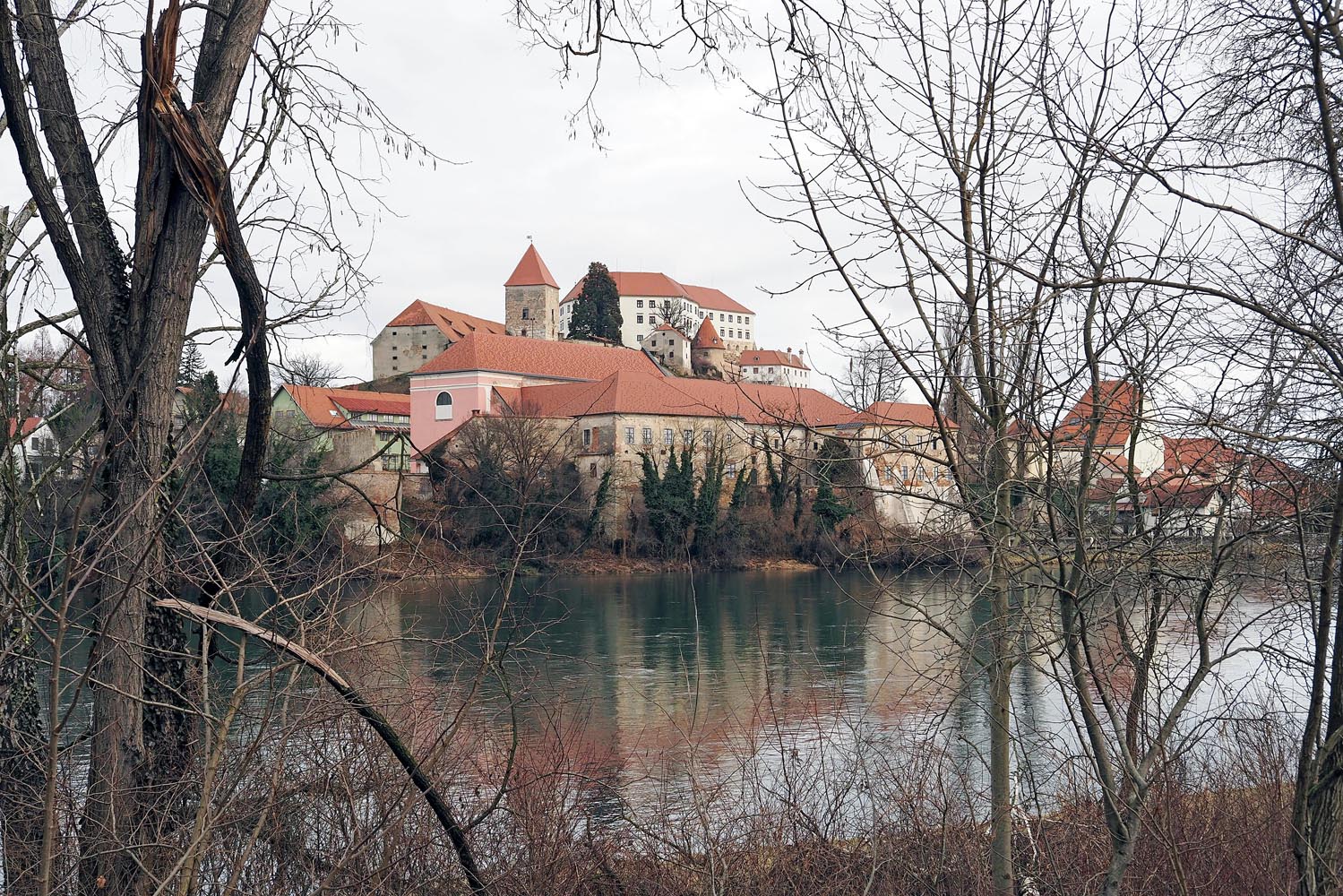 ptuj-i-feel-slovenia-slovenija-modnialmanah