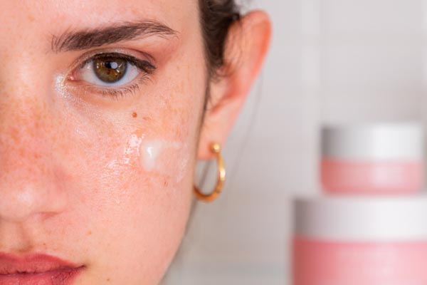 glass-skin-foreo-luna-beauty-modnialmanah