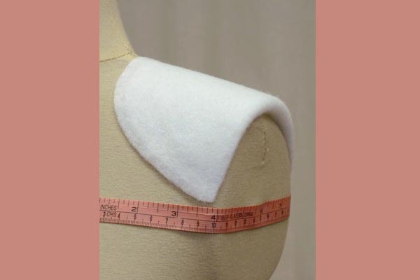 praktični-savjet-jastučić-ramena-modnialmanah-diy-napravi-sam