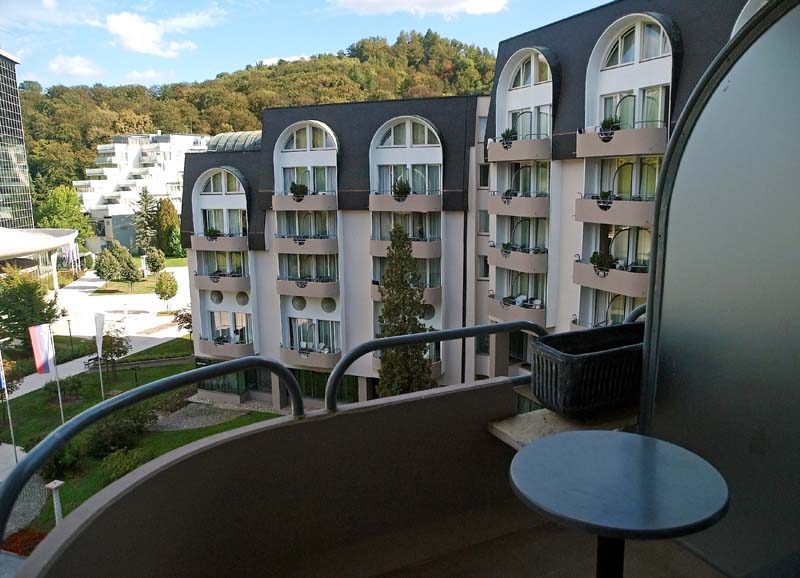 rogaška-detox-grand-hotel-sava-superior-modnialmanah-donat-magnezij-lifestyle