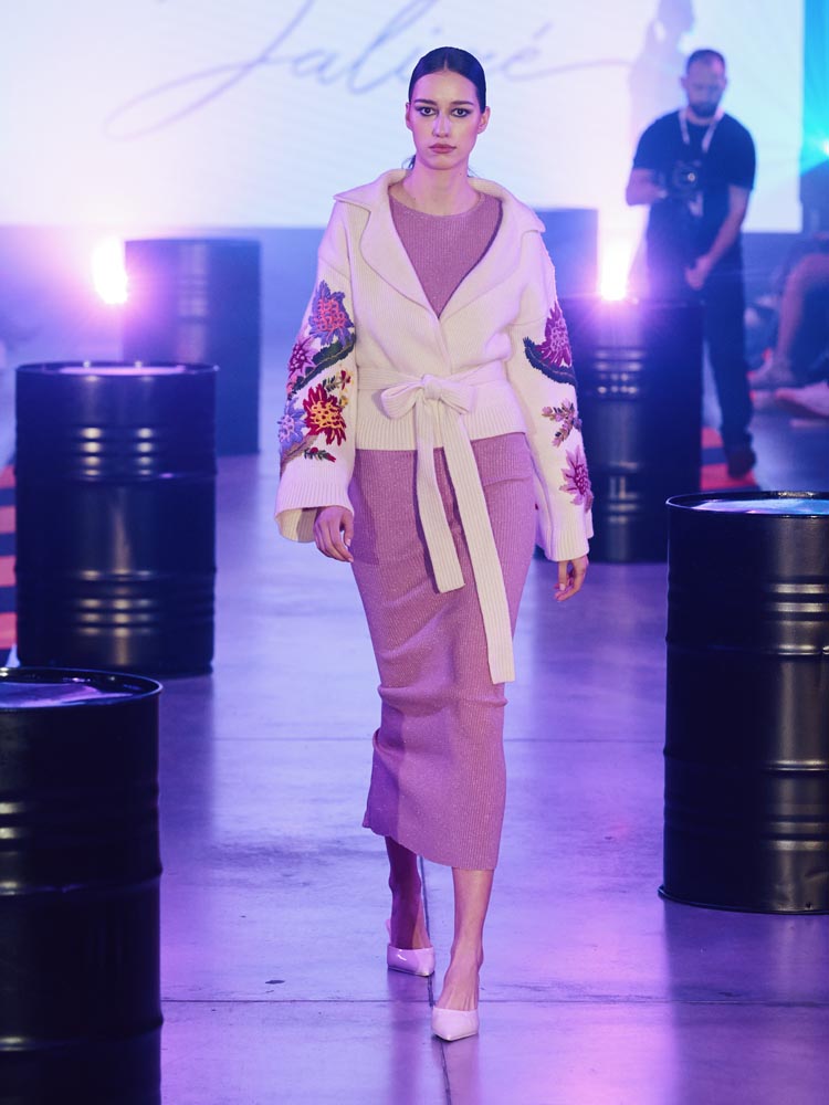 moderna-modna-platforma-fashion-revija-modnialmanah