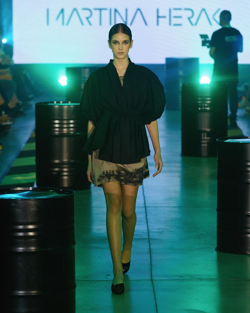 moderna-modna-platforma-fashion-revija-modnialmanah