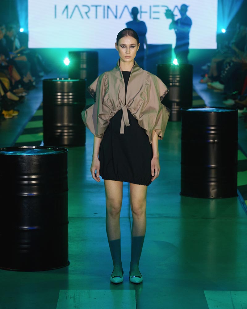 moderna-modna-platforma-fashion-revija-modnialmanah