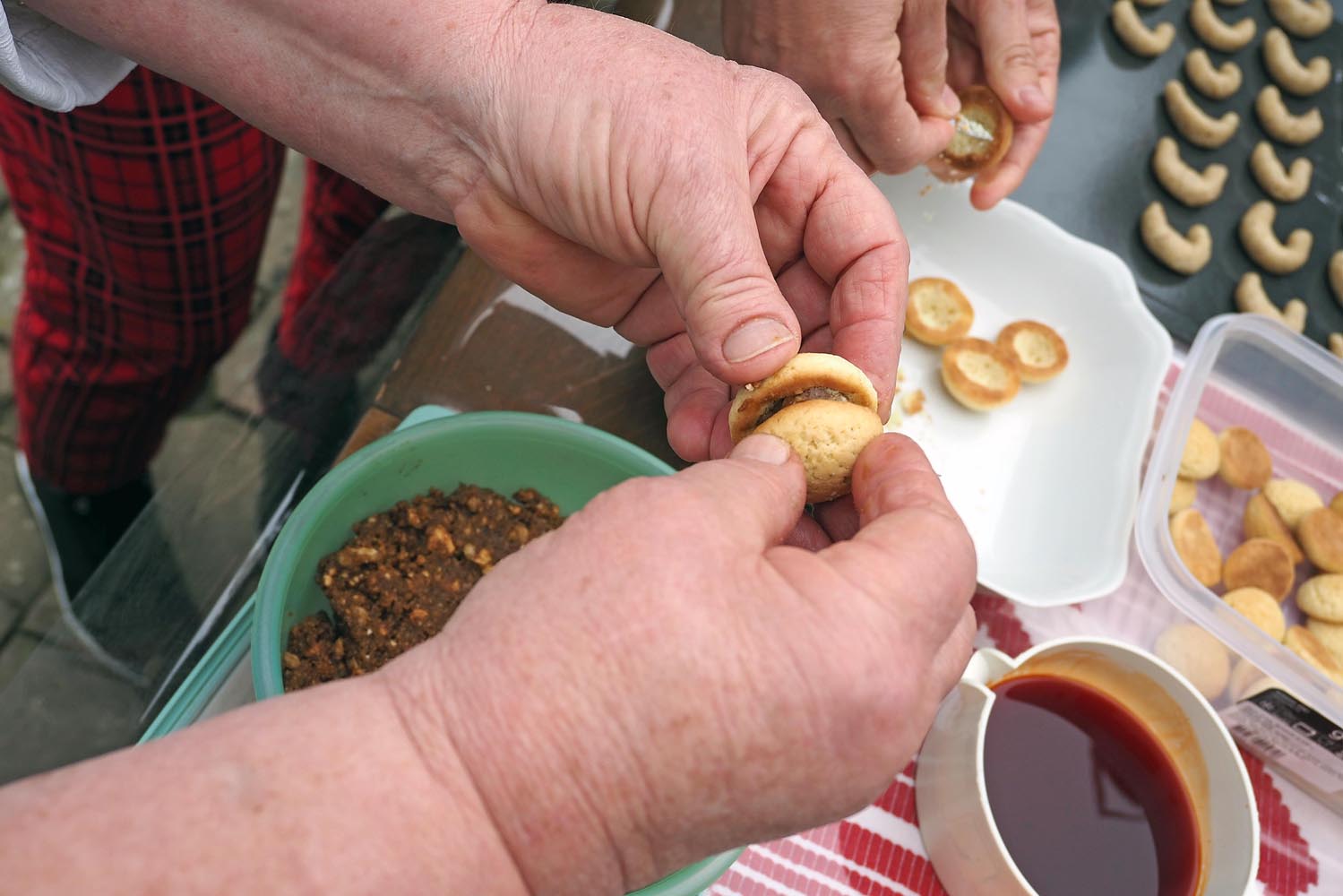 gastro-recepti-županja-šokački-kolači-blagdanski-modnialmanah-kud-tomislav