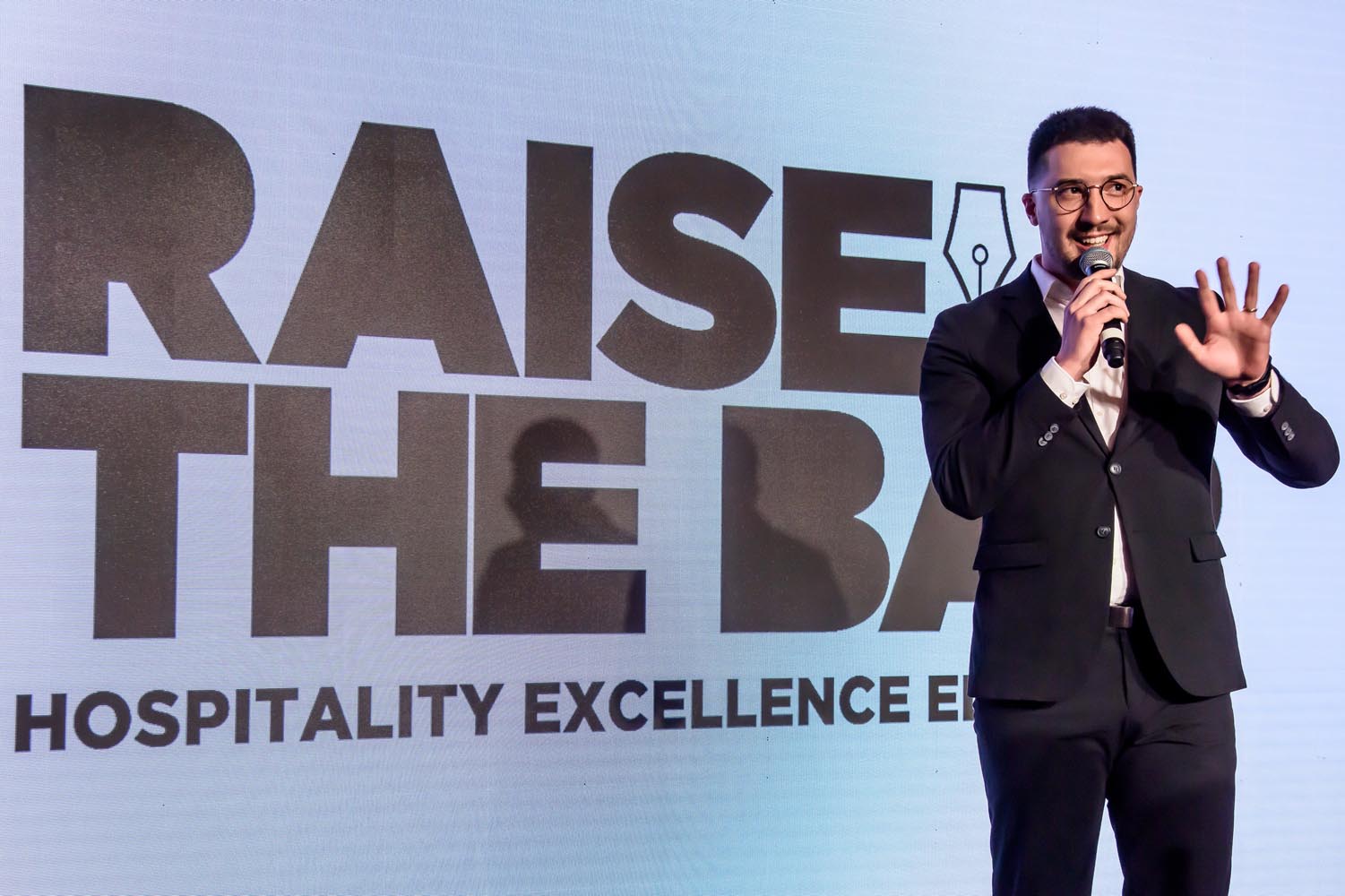 Raise-the-Bar-stipendija-gastro-modnialmanah