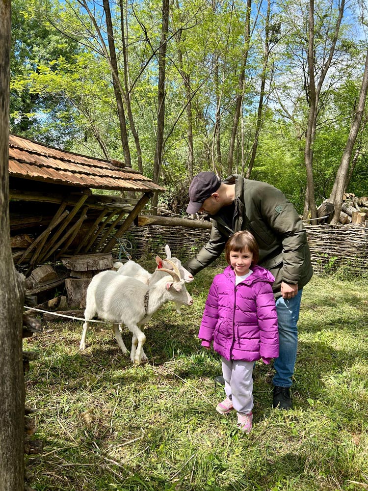 z-cugom-v-zeleno-međimurje-lifestyle-modnialmanah-vikend-green-destination-zeleno-održivost-vlak
