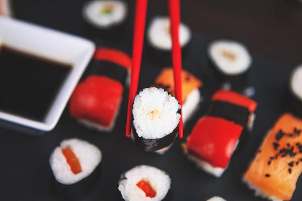 gastro-povijest-sushi-modnialmanah