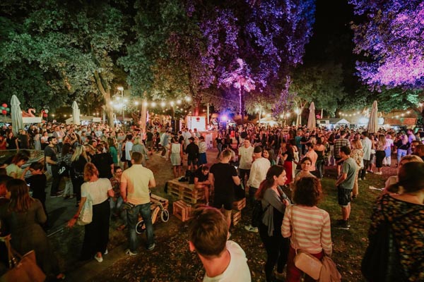 gastro-split-spring-staropramen-modnialmanah