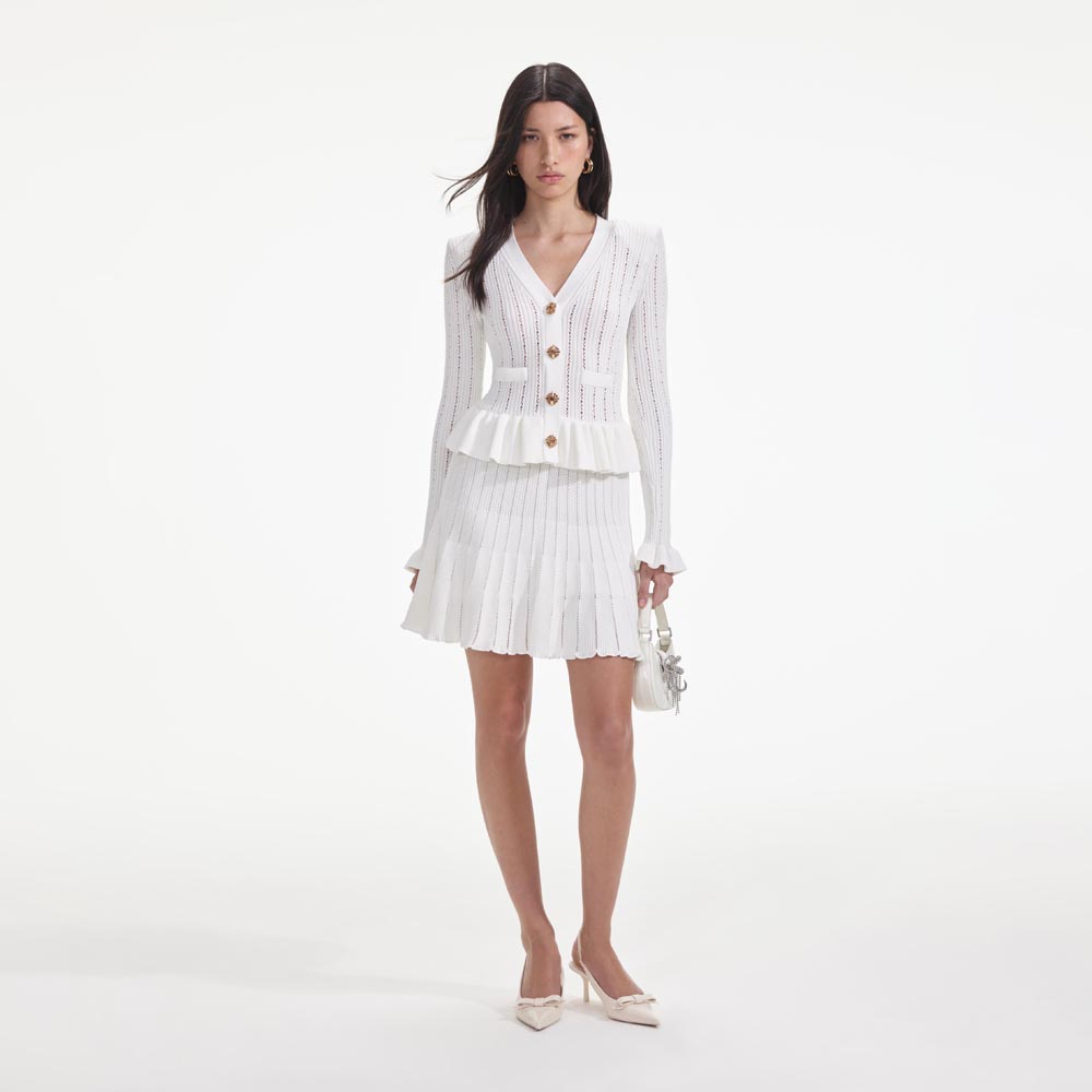 Self-potrait-selena-gomez-modnialmanah-fashion