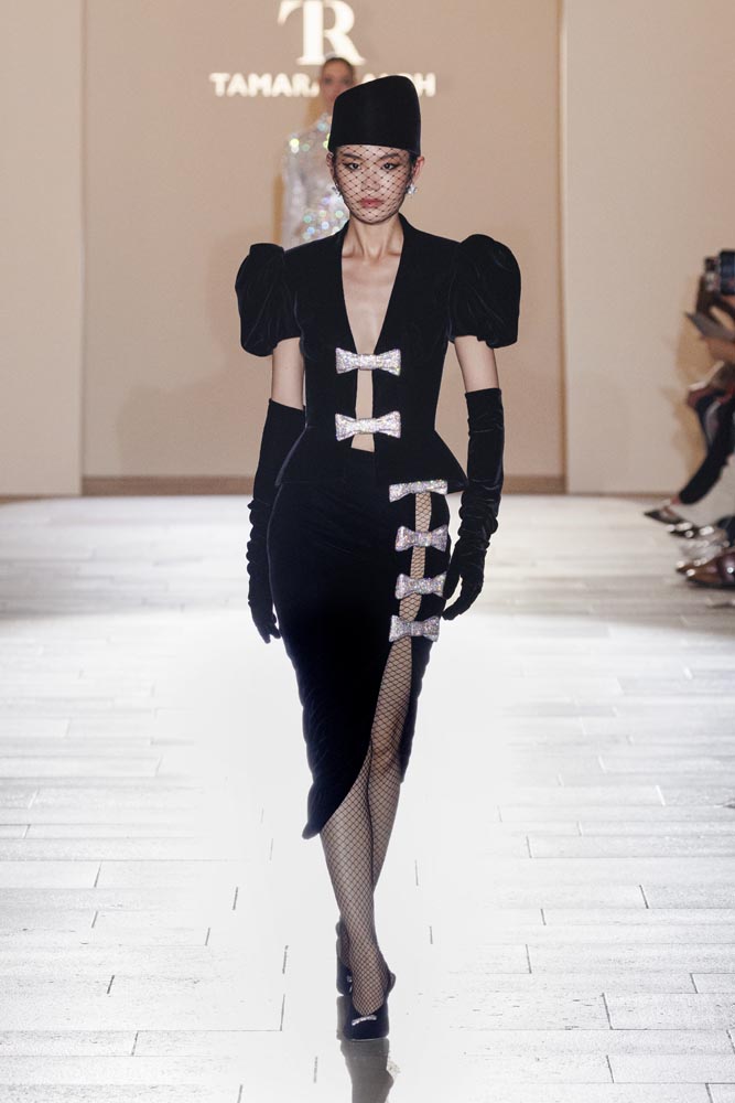 Runway-tamara-ralph-AW24-moda-fashion-modnialmanah