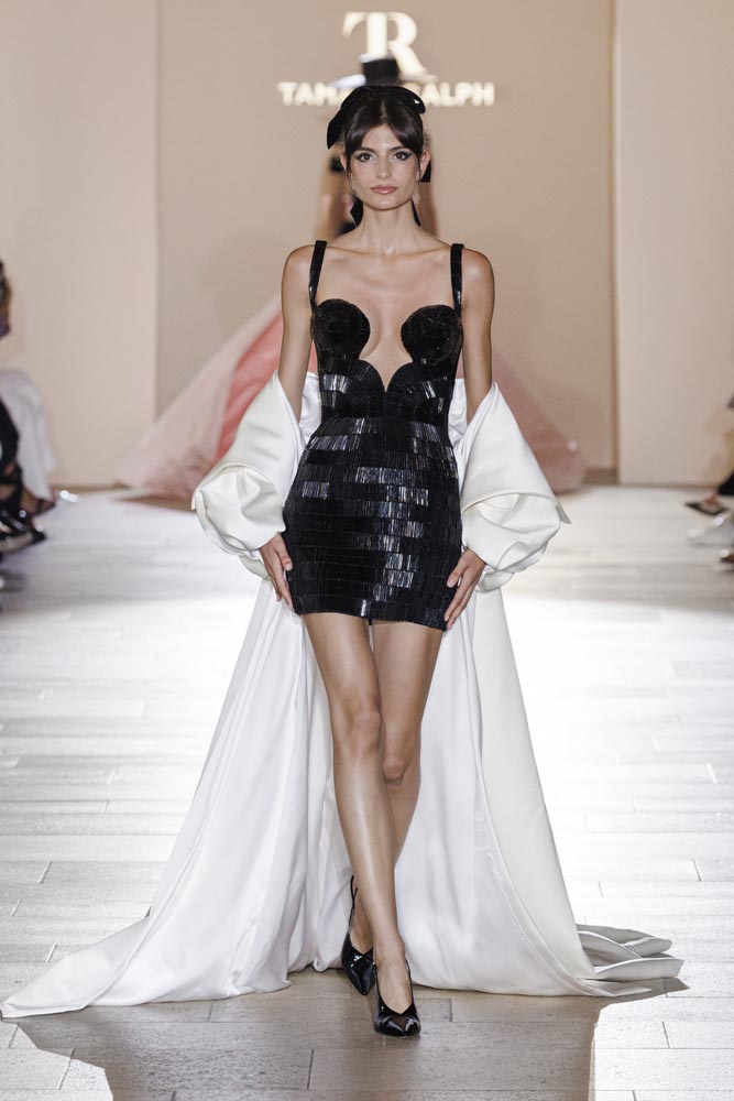 Runway-tamara-ralph-AW24-moda-fashion-modnialmanah
