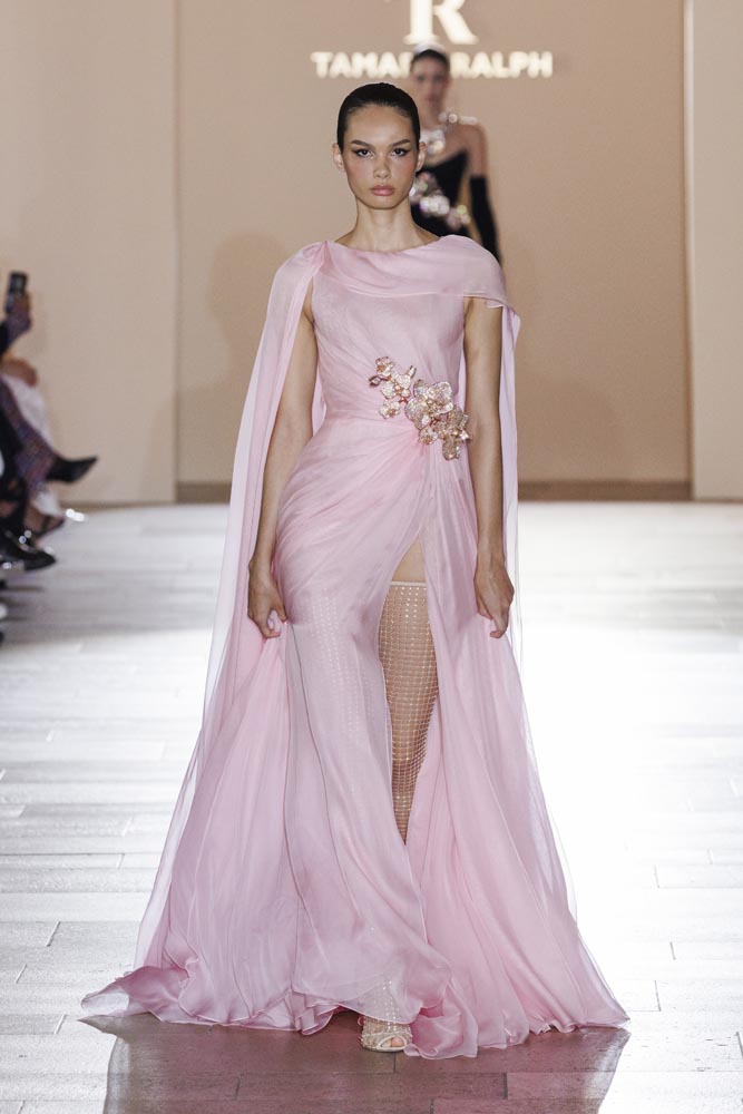 Runway-tamara-ralph-AW24-moda-fashion-modnialmanah