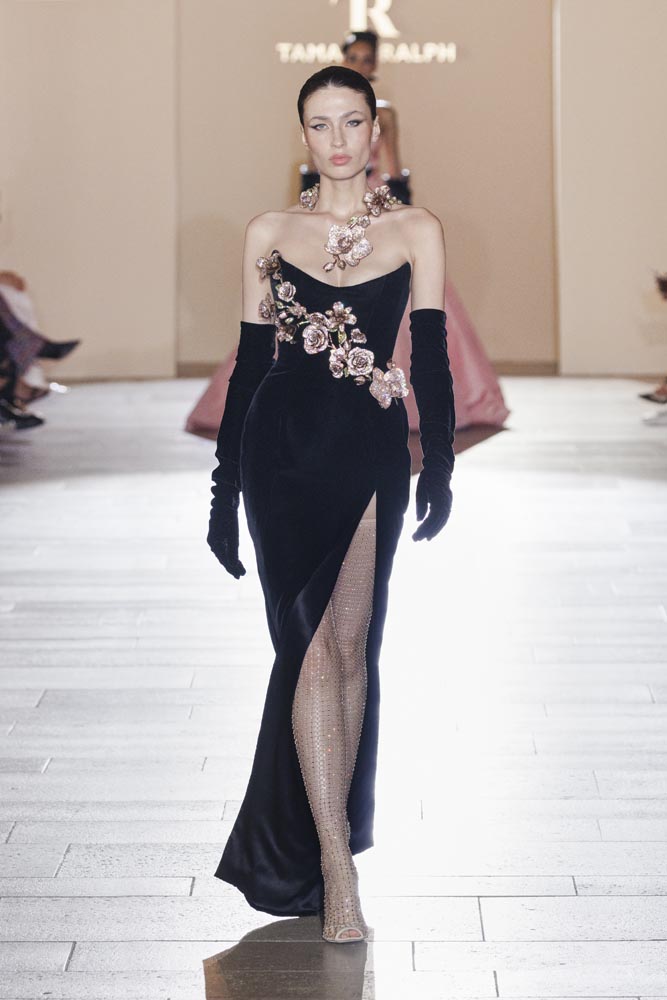 Runway-tamara-AW24-moda-fashion-modnialmanah