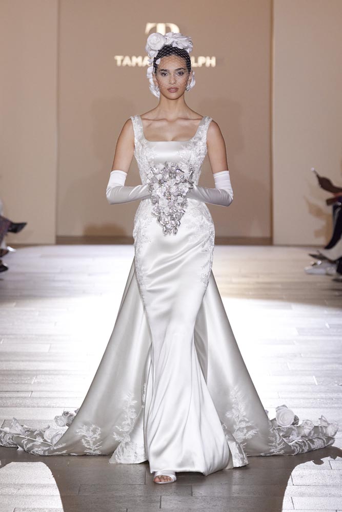 Runway-tamara-AW24-moda-fashion-modnialmanah