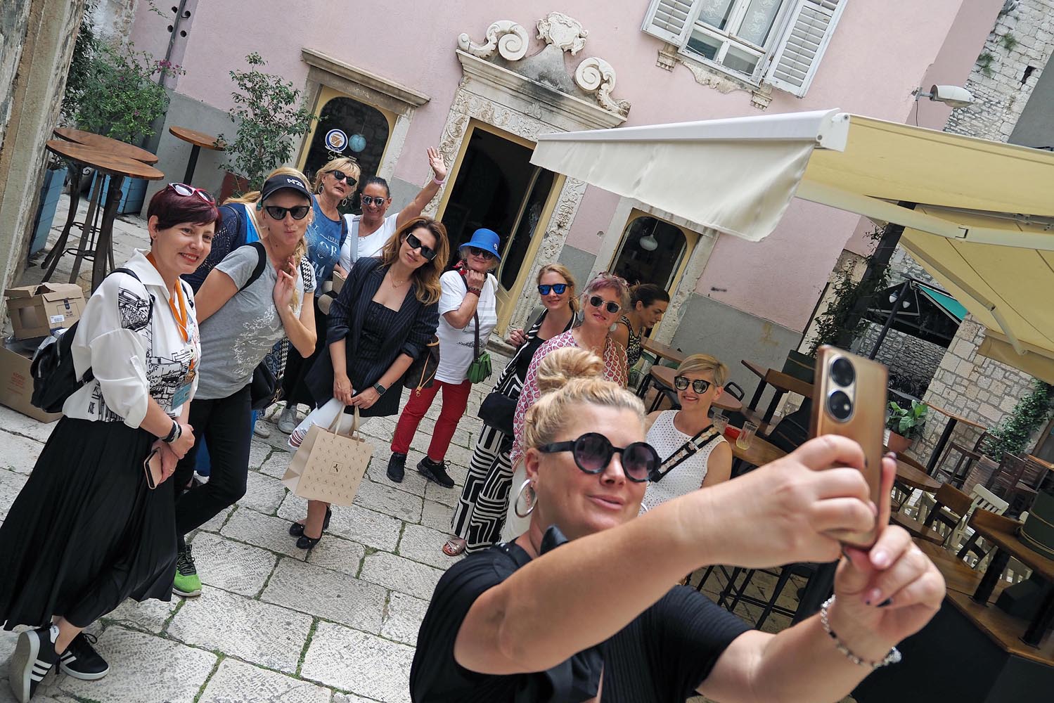 drniš-women's-days-by-modnialmanah-vikend-za-žene-izlet-lifestyle-šibenik