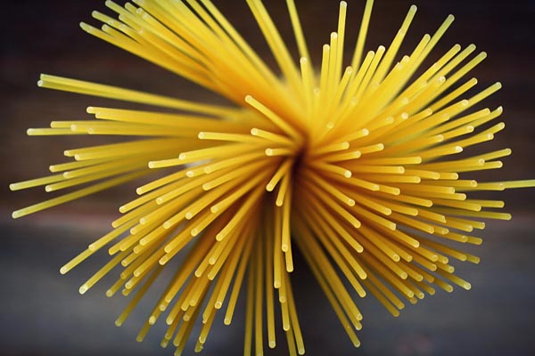 špagete-gastro-modnialmanah-spaghetti