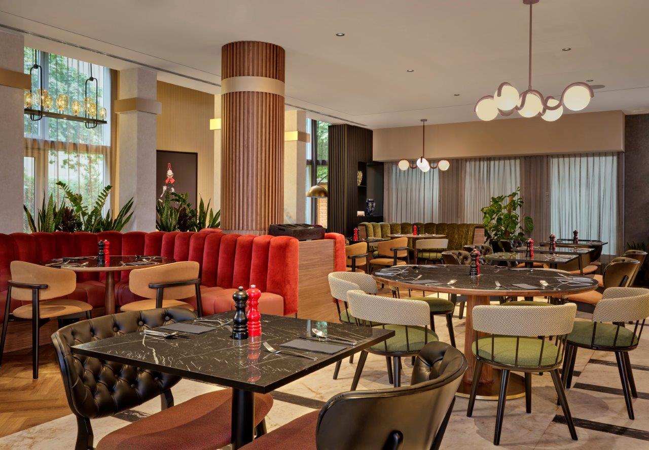 Radisson-RED-Berlin-Kudamm-lifestyle-modnialmanah