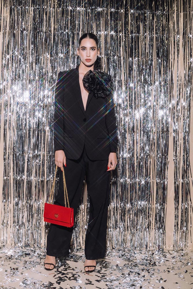 fashion-crno-odijelo-elfs-prilike-sve-modnialmanah