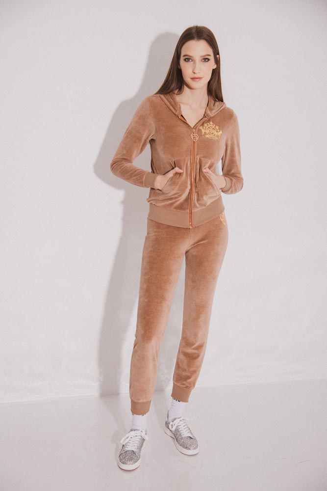 fashion-trenirku-elfs-modnialmanah