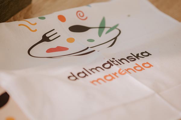 Dalmacia-Chateau-st-Havel-prag-dalmatinska-marenda-modnialmanah-gastro