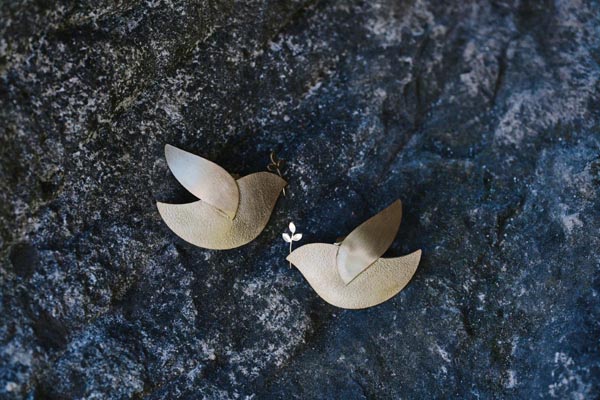 Nakit-89-Zlatna-igla-zlatari-modnialmanah