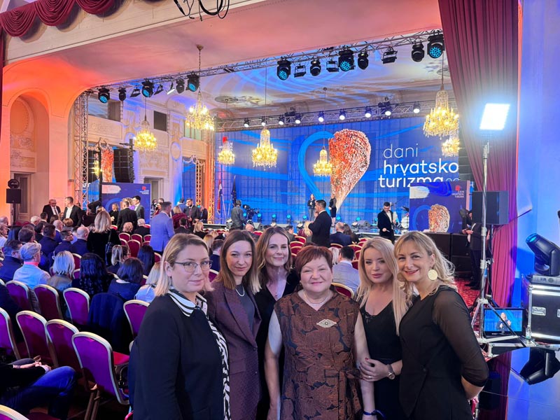 2024-opatija-modnialmanah-lifestyle