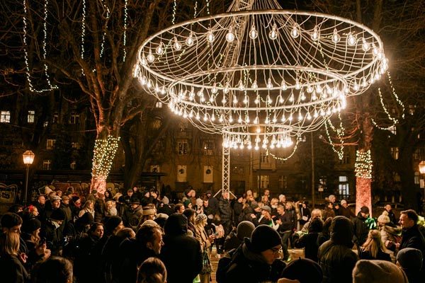 Bal-na-Gornjem-gradu-zagrebački-advent-modnialmanah