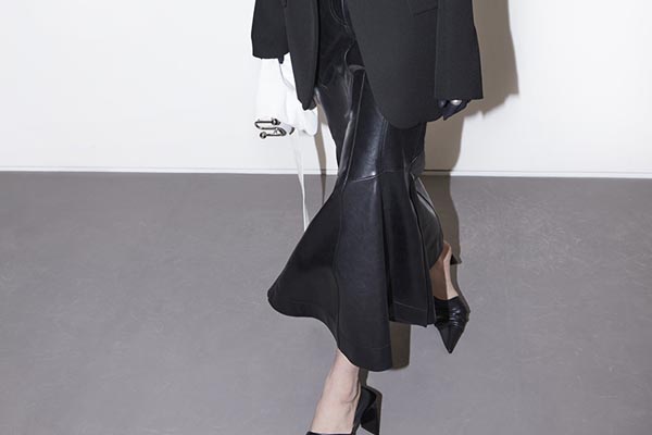 sportmax-koža-fashion-modnialmanah