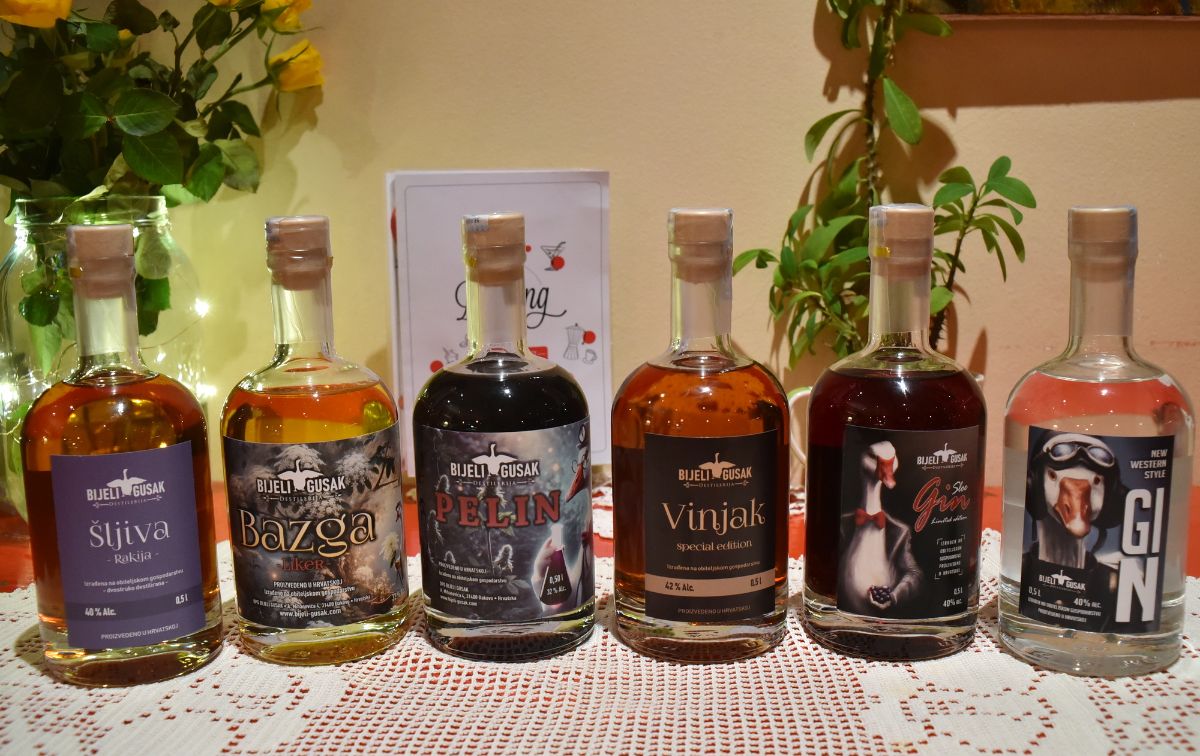 Darling&Shegrts-vino-uz-žlicu-modnialmanah-eno-gastro