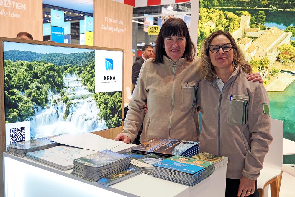 ferien-messe-wine-beč-lifestyle-croatia-full-of-life-kroatien-voller-leben-modnialmanah