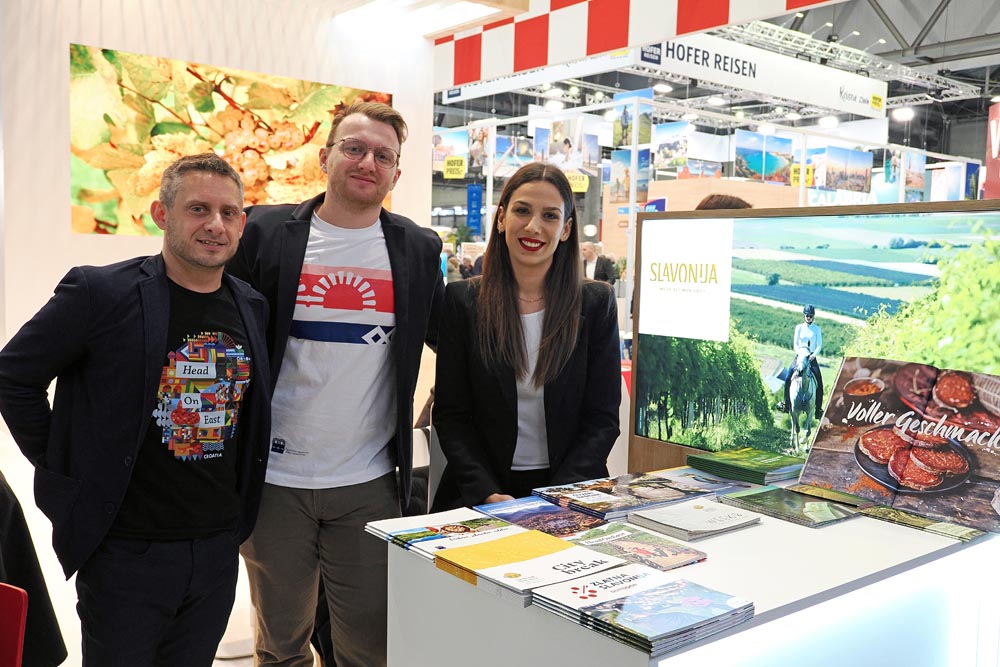 ferien-messe-wine-beč-lifestyle-croatia-full-of-life-kroatien-voller-leben-modnialmanah