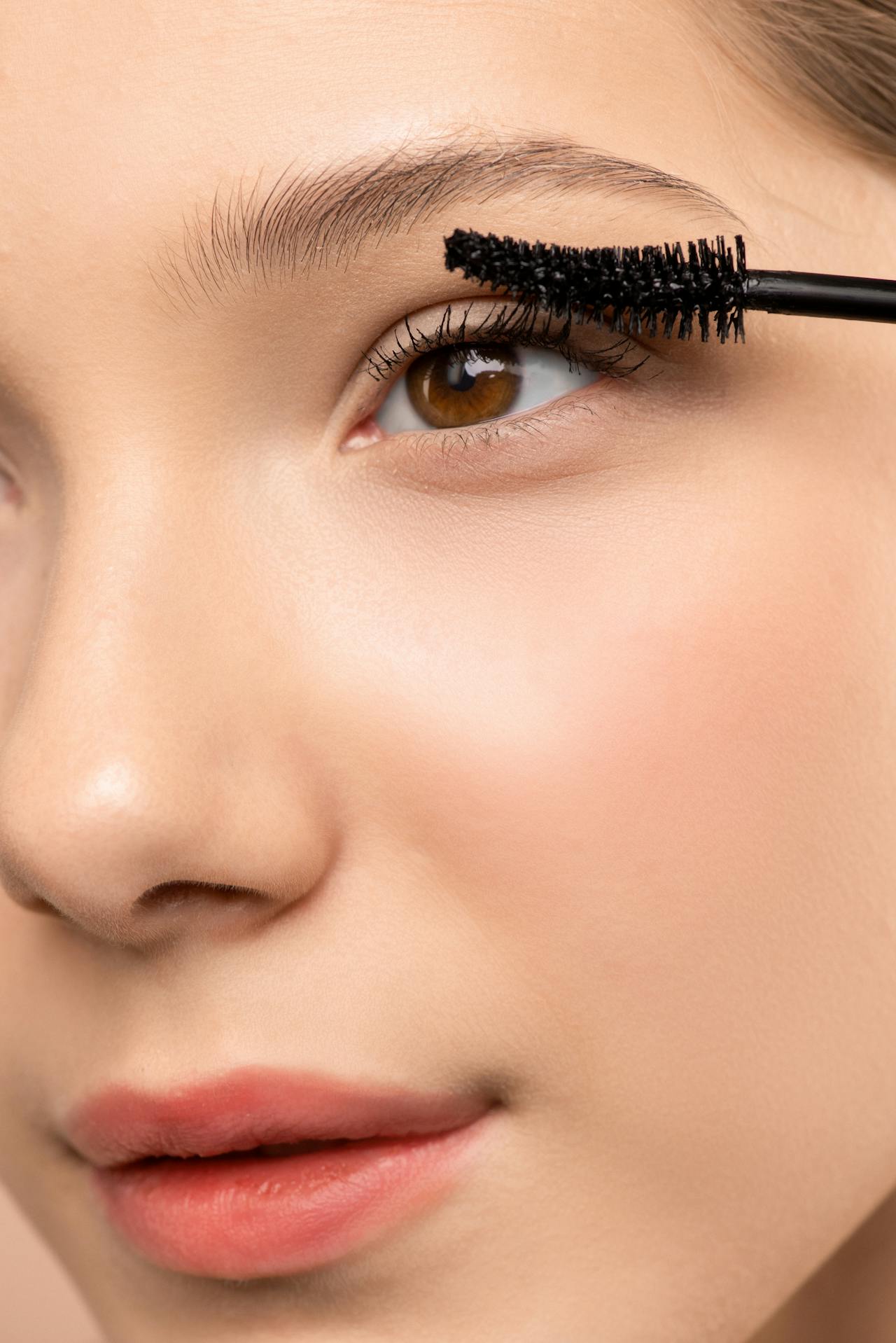 beauty-maskara-grudice-modnialmanah
