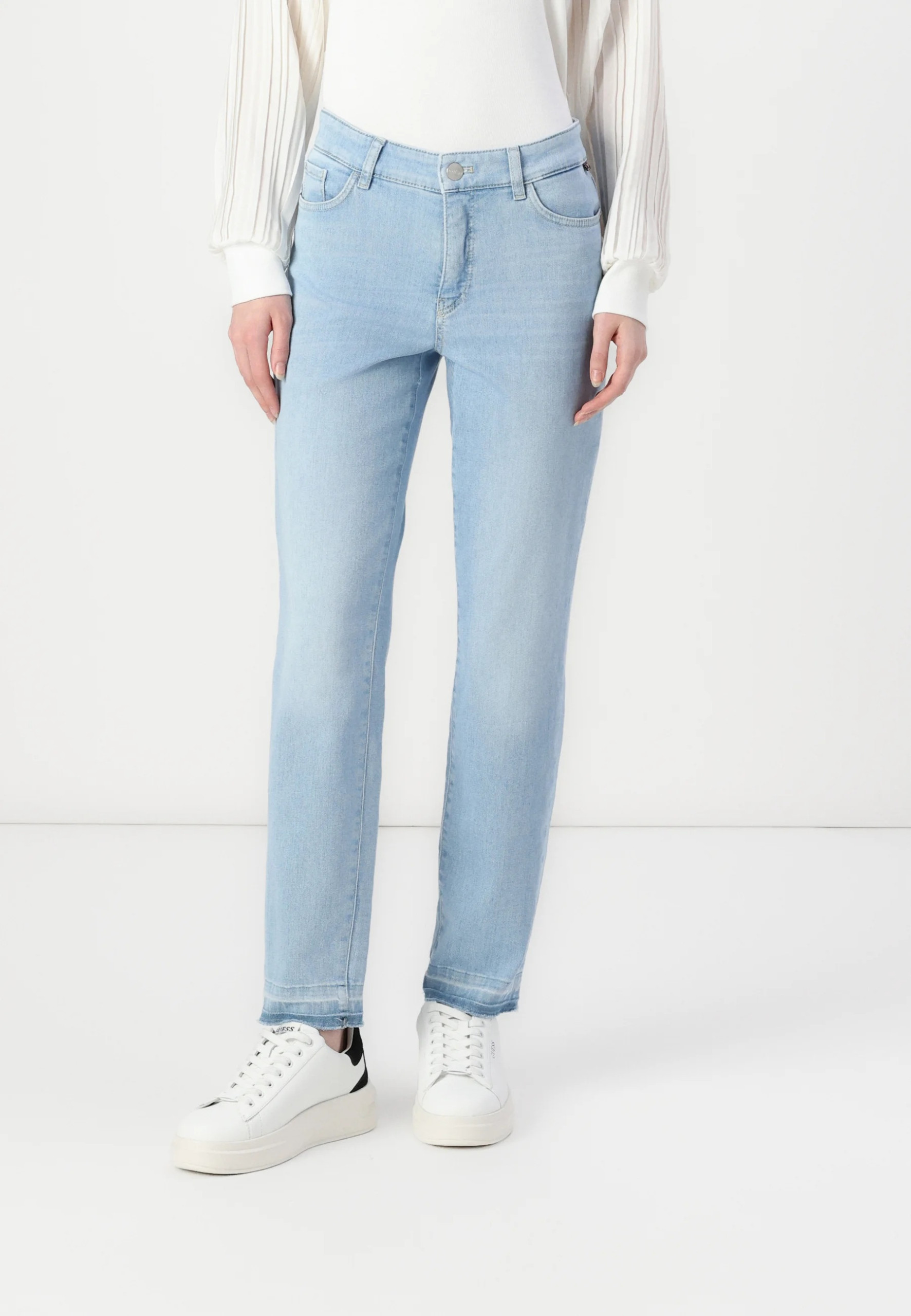 baby-blue-boja-zalando-fashion-modnialmanah