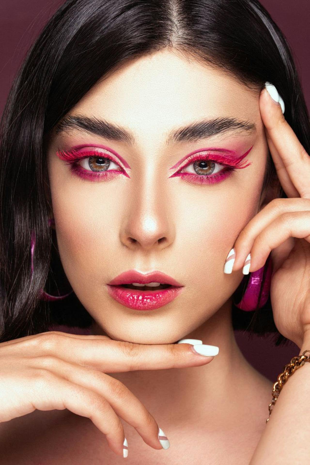 beauty-retro-naglasak-oči-modnialmanah