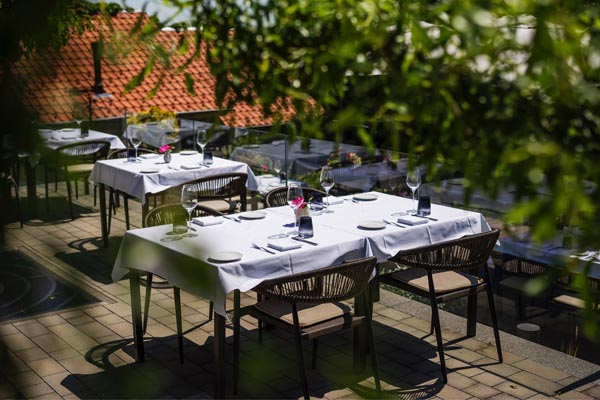 Cantilly-Garden-Restaurant-samobor-gastro-modnialmanah