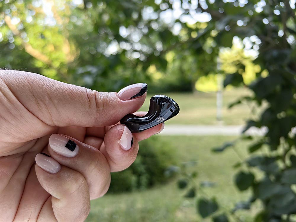 Huawei-FreeBuds-6-lifestyle-slušalice-modnialmanah