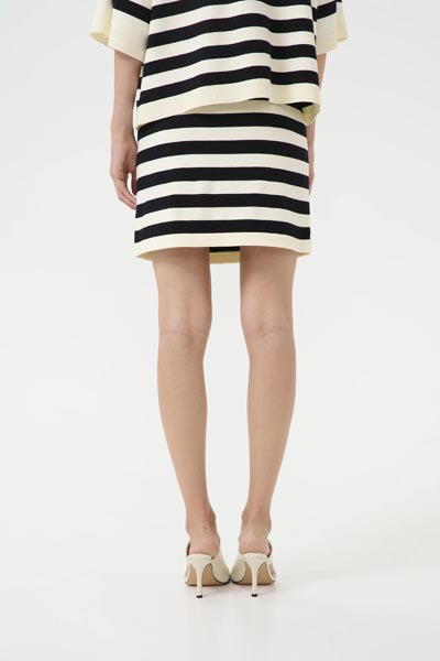mornarski-look-mršavo-izgledati-zalando-modnialmanah