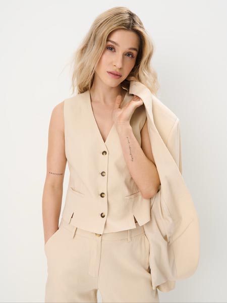 fashion-kompleti-back-to-work-modnialmanah