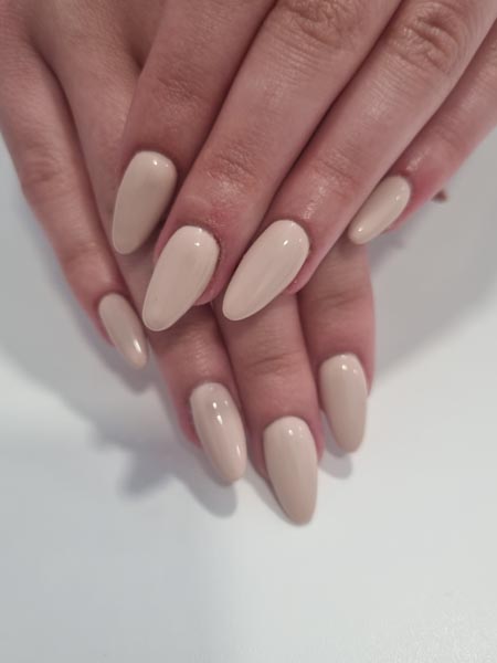 beauty-nails-nokti-kaja-studio-modnialmanah