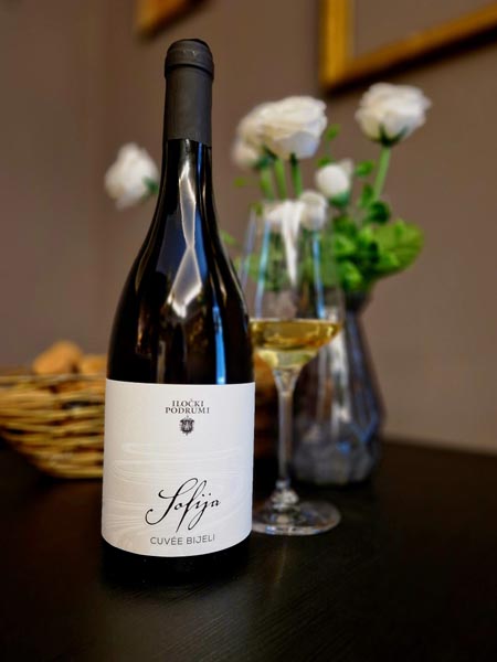 diWine-palmotićeva-modnialmanah-lifestyle