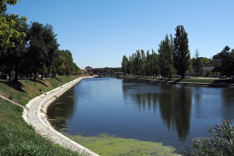 lifestyle-vinkovci-modnialmanah-hrvatska-srijem-slavonija-modnialmanah