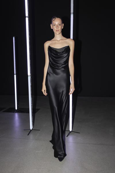 eNVy-room-MSU-zagreb-revija-fashion-modnialmanah