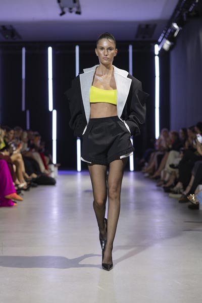 eNVy-room-MSU-zagreb-revija-fashion-modnialmanah