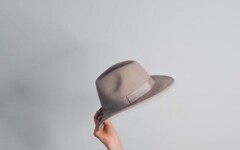 fashion-šeširi-u-bojama-modnialmanah